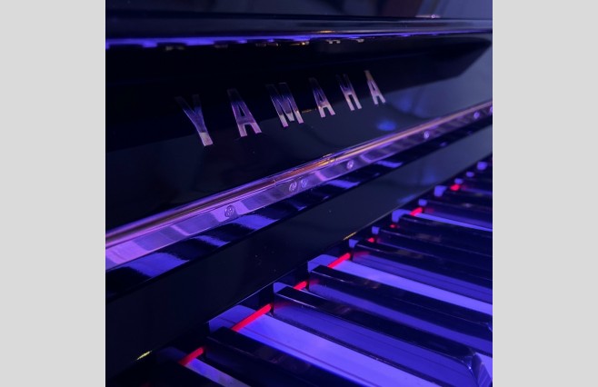 Used Technician Checked Yamaha Polished Ebony U1G Upright Piano - All Inclusive Premium Package (SN:676002) - Image 9